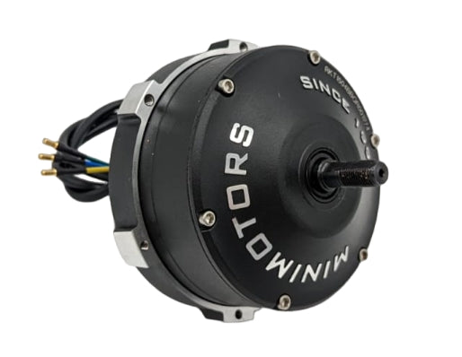 Moteur avant Minimotors noir pour trottinette électrique Rovoron R7 vu de trois-quarts