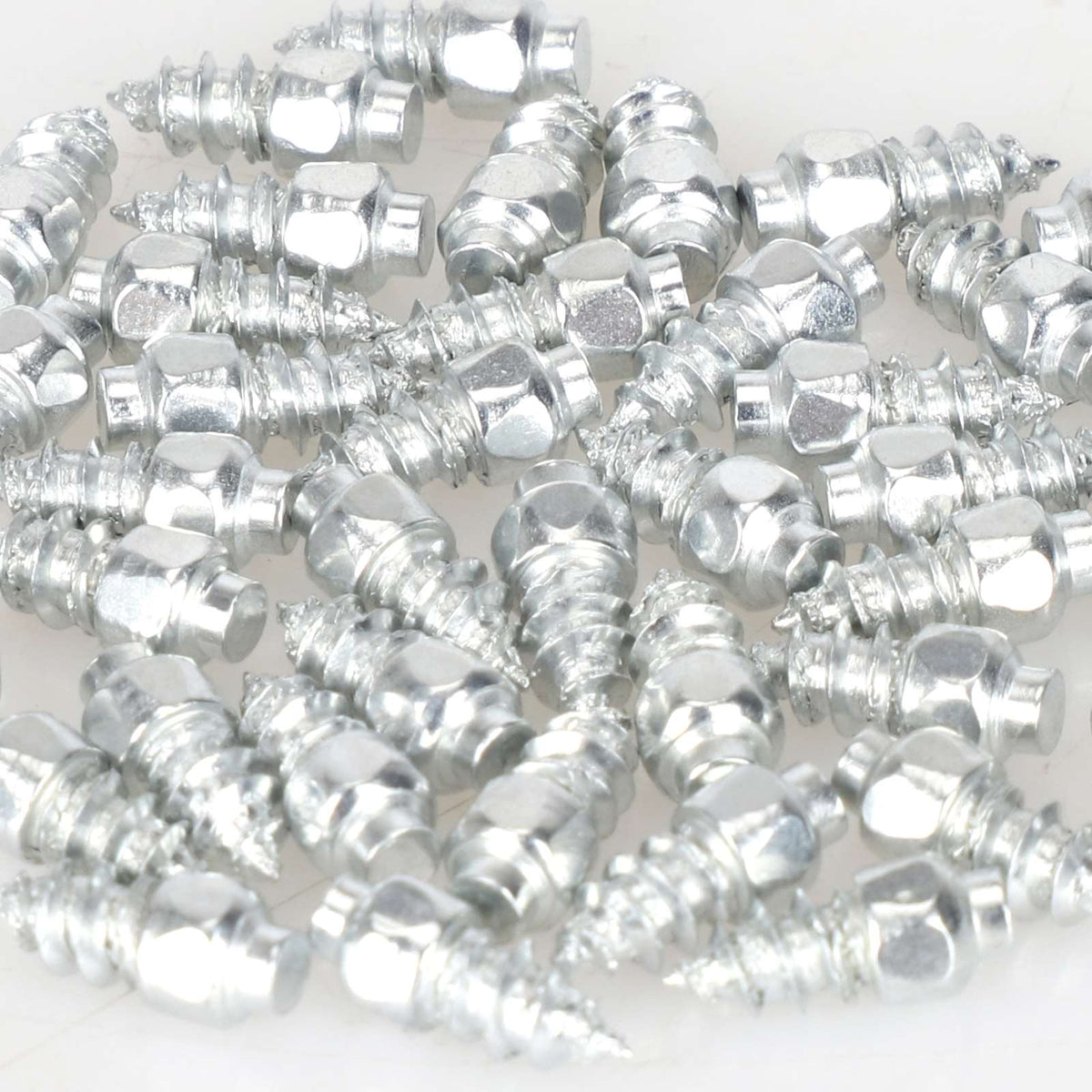 Lot de clous anti-glisse métalliques pour pneu neige