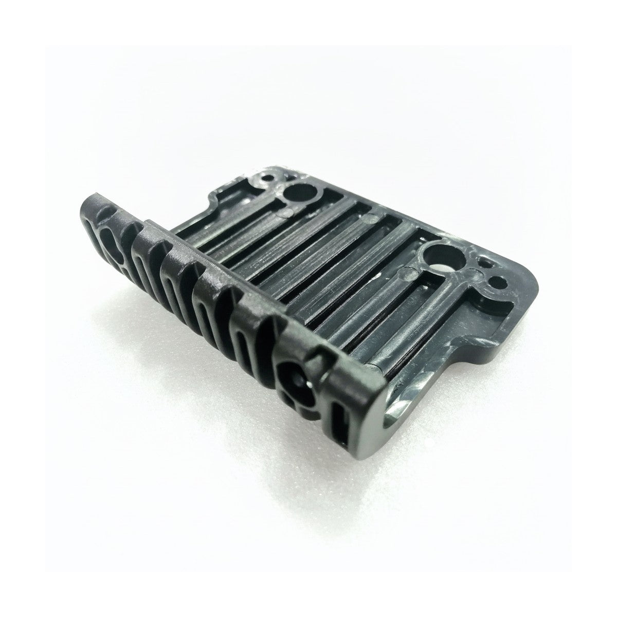 Pare-chocs avant noir en plastique pour deck de trottinette électrique Dualtron.