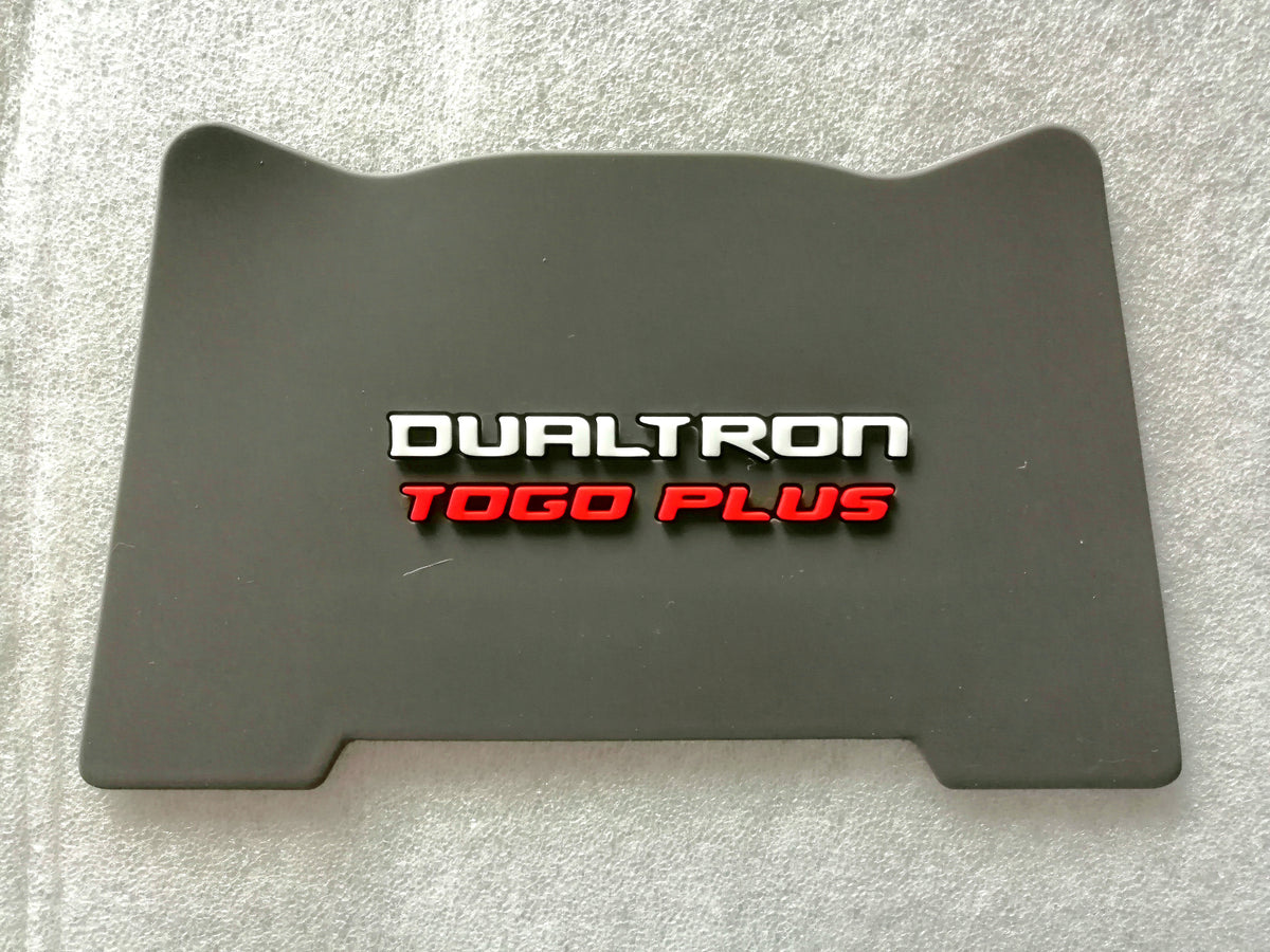 Grip de deck arrière en caoutchouc gris avec l'inscription Dualtron Togo Plus vu de dessus