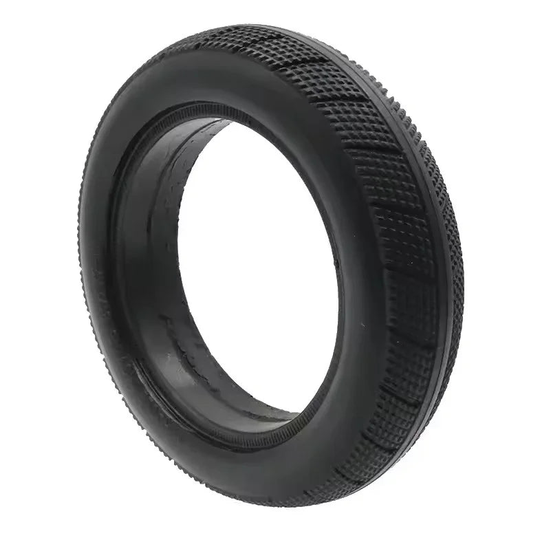 Pneu plein noir 8,5 pouces pour trottinette électrique vu en trois-quarts