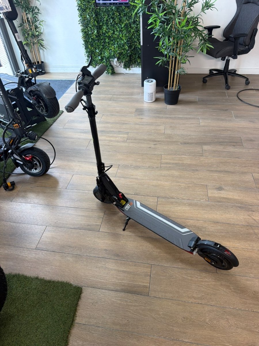 Trottinette Électrique Occasion Etwow GTS : Reconditionnée - Weebot