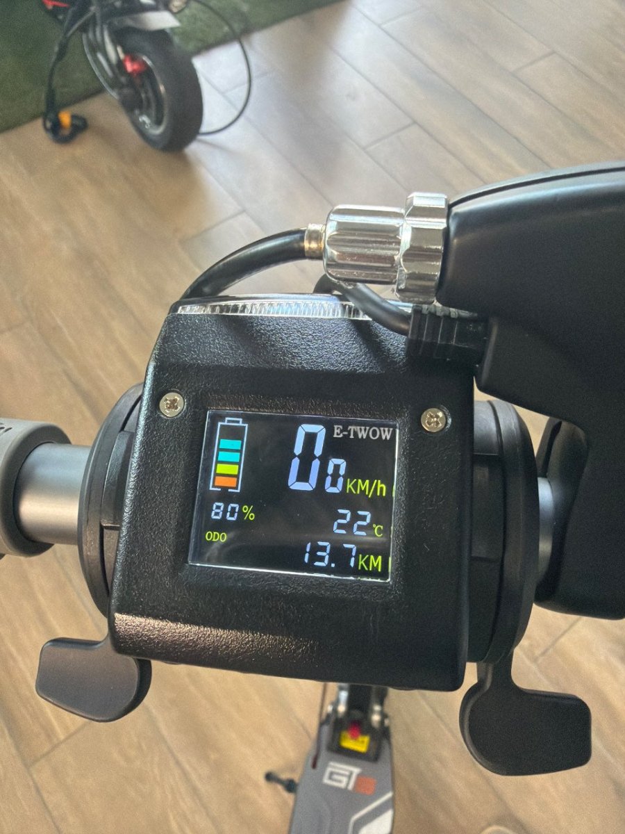 Trottinette Électrique Occasion Etwow GTS : Reconditionnée - Weebot