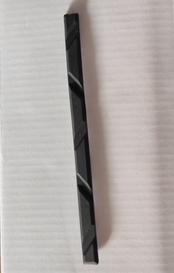 Bande en caoutchouc noire centrale pour cale-pied arrière de Dualtron Sonic Alien
