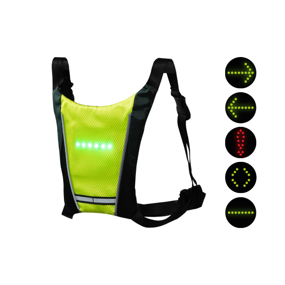 Gilet de signalisation réfléchissant jaune avec voyants LED intégrés et pictogrammes de direction.