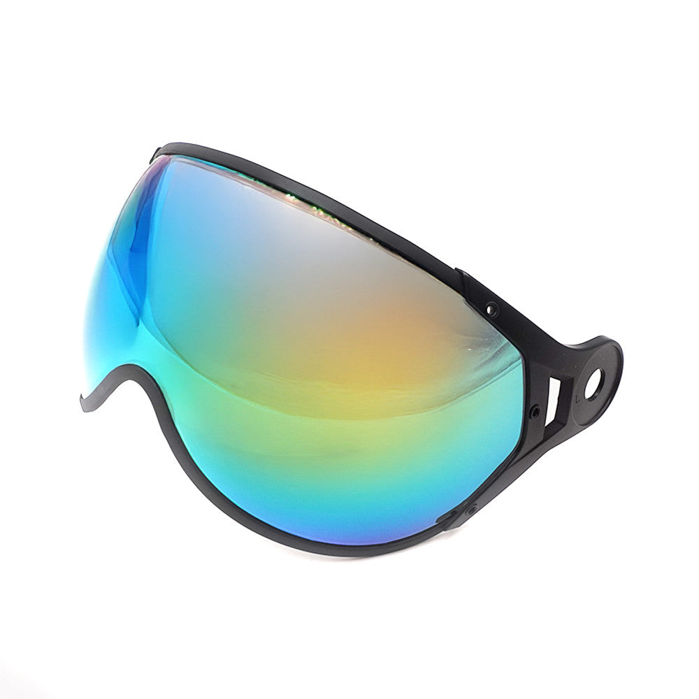 Visière dorée aux reflets irisés pour casque jet avec armature noire sur fond blanc