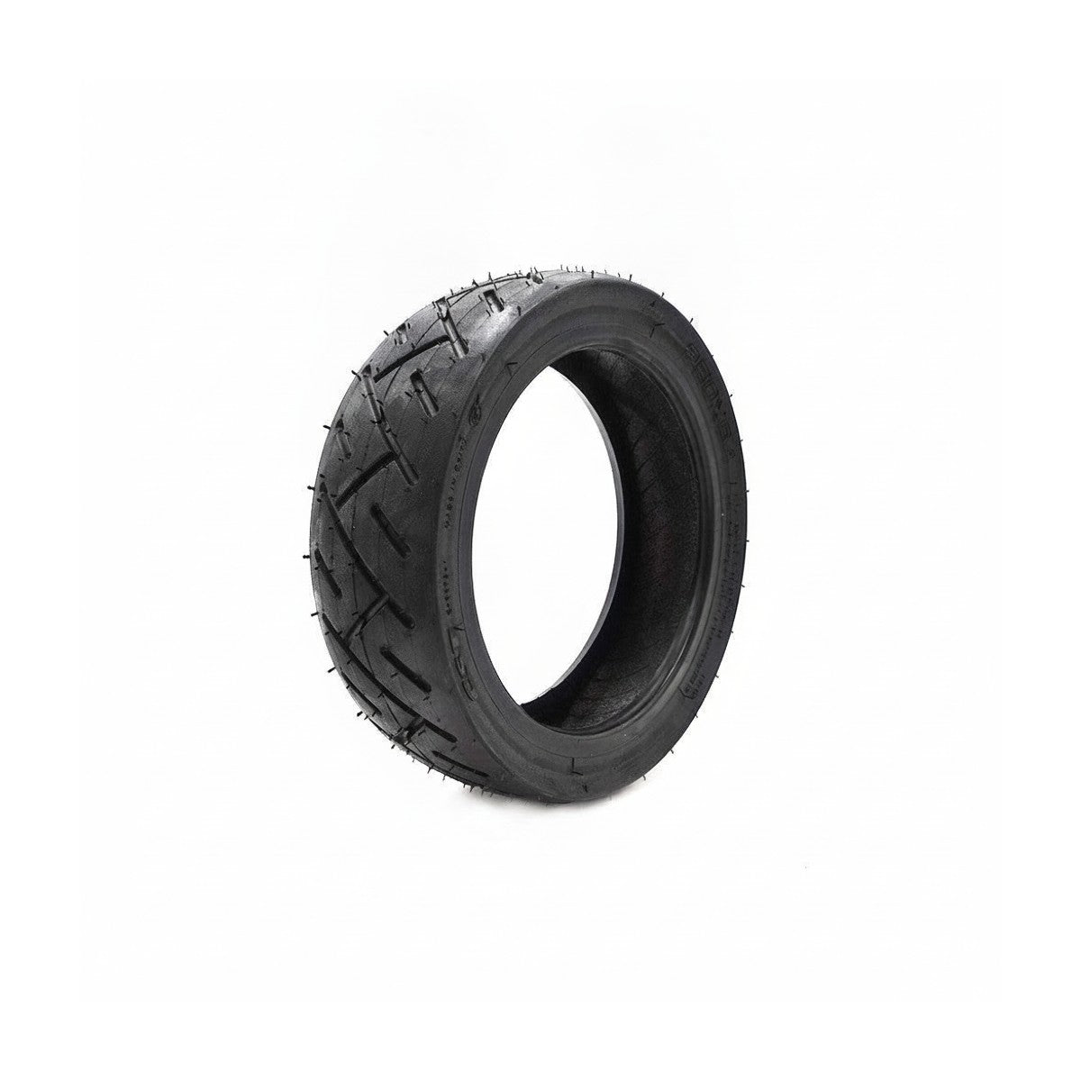 Pneu tubeless noir 250x64 pour trottinette électrique vu de trois quarts