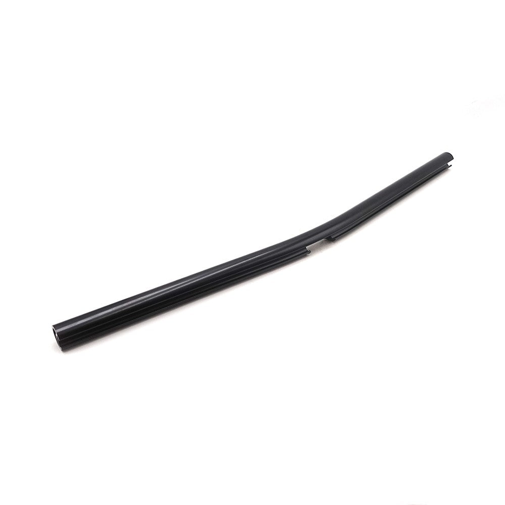 Guidon noir pour trottinette électrique vu en perspective sur fond blanc