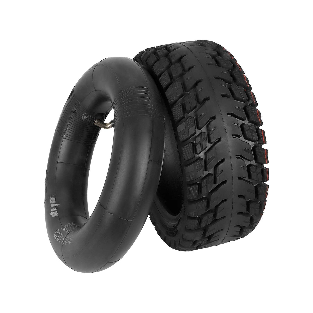 Pneu tubeless tout-terrain noir de 10 pouces accompagné de sa chambre à air à valve coudée à 90 degrés