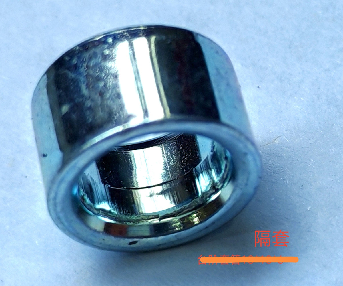 Entretoise de roue avant métallique argentée pour trottinette électrique Dualtron Dolphin
