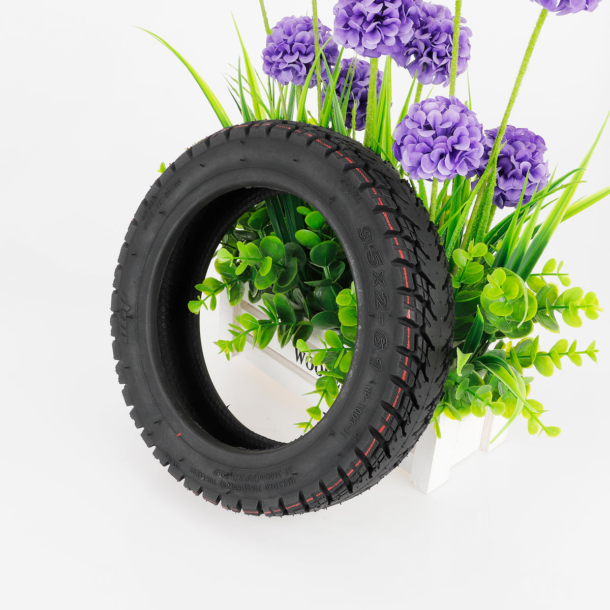 Pneu Tubeless Tout-Terrain 9,5 Pouces (9,5x2-6,1) avec Valve, vue 5