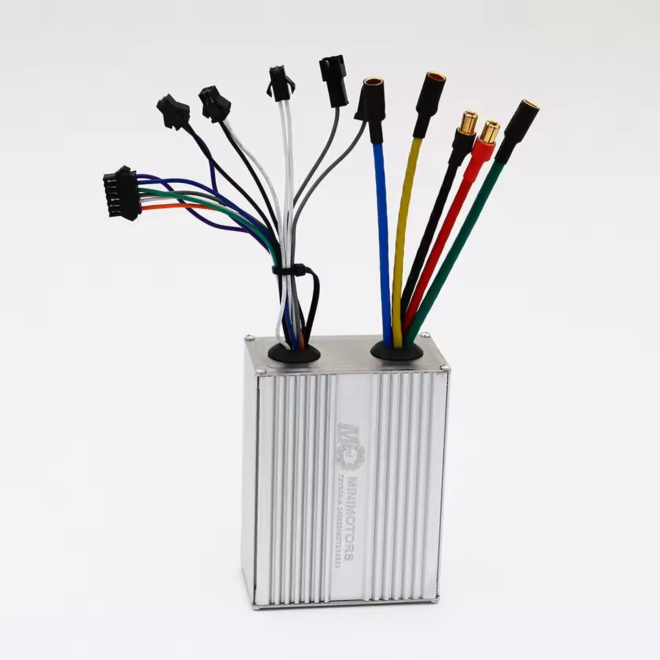 Contrôleur en aluminium pour moteur avant 72V 60A de trottinette électrique avec ses câbles