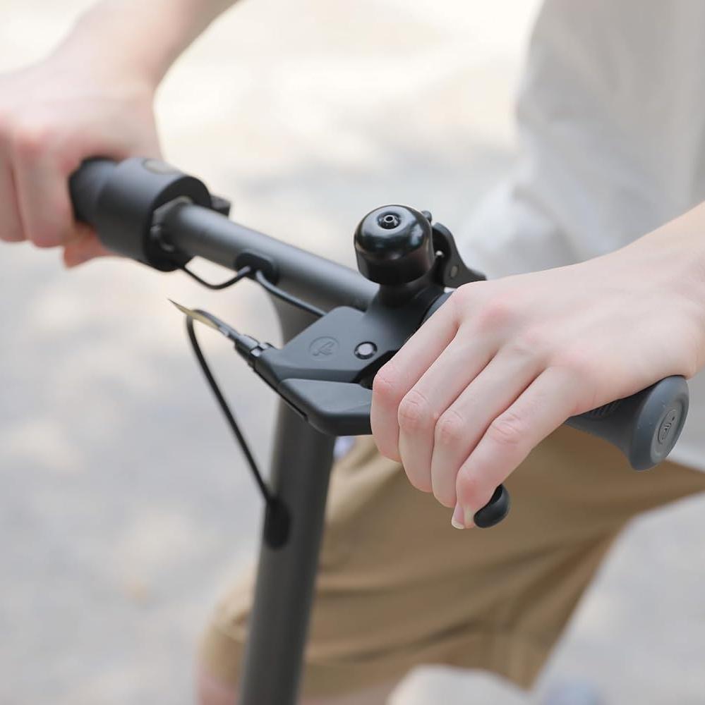 Trottinette Électrique Enfant Ninebot Zing C15E : Ultra Confortable et Légère - Weebot