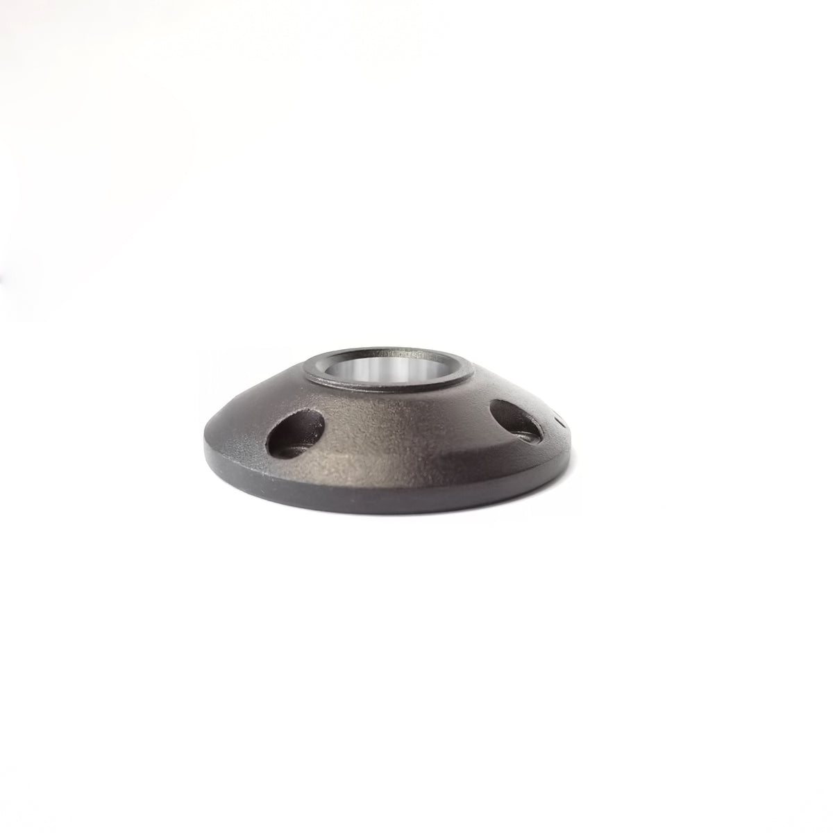 Cache de suspension arrière métallique noir pour trottinette électrique Dualtron sur fond blanc