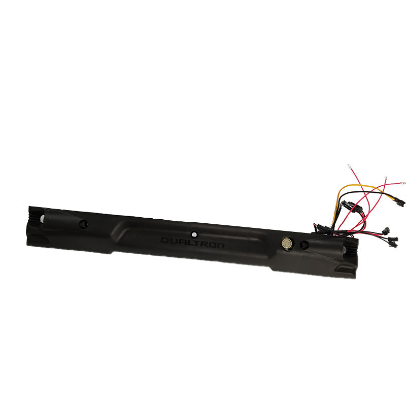 Cache latéral droit noir pour Dualtron Spider avec ses câbles électriques